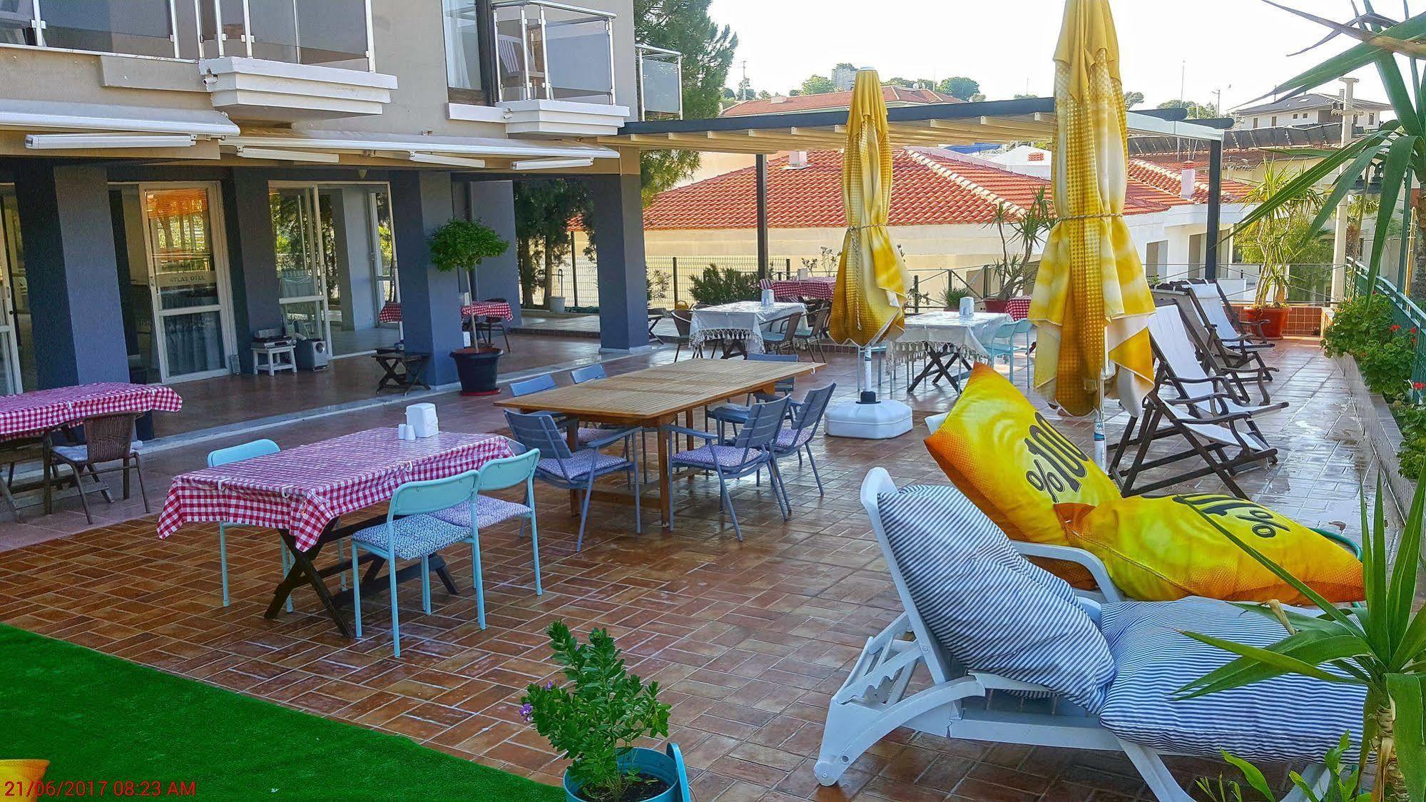 Atlas Apart Hotel Çeşme Exterior foto